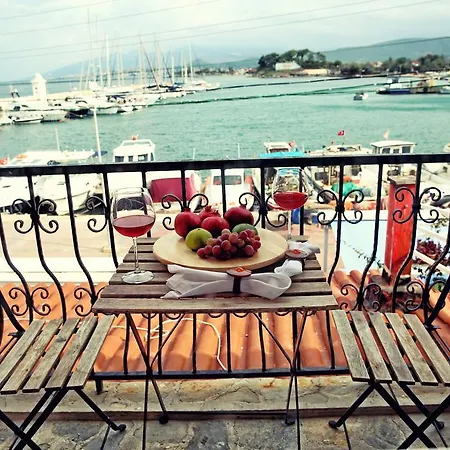 Pera 3* Urla