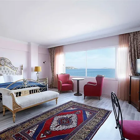 Hotel Pera 3*